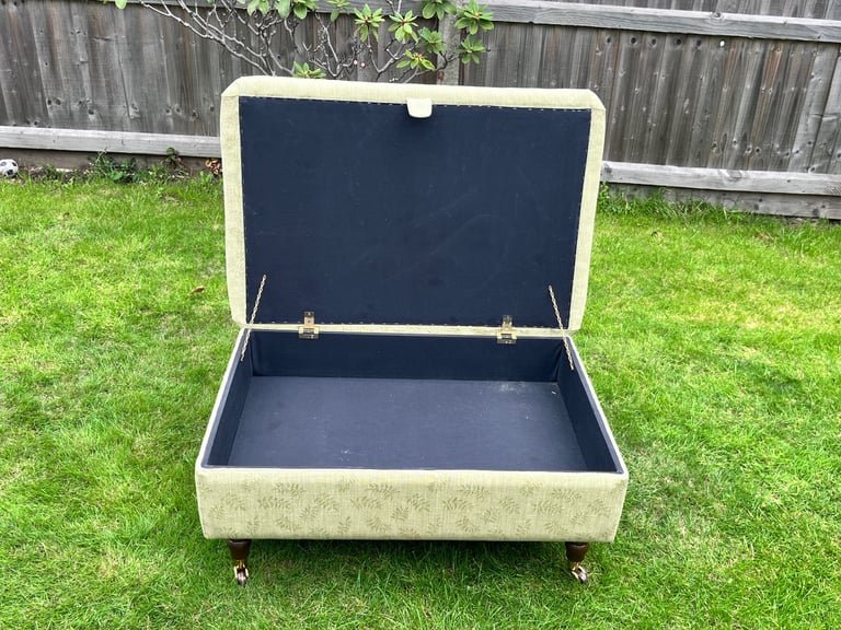 Laura Ashley 2 Seater Sofa 2 Wingback Chairs & Storage Footstool Possible Delivery 