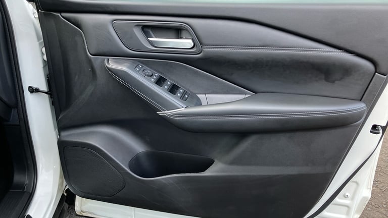 2023 Nissan Qashqai 1.5 E-Power Kuro Edition 5dr Auto HATCHBACK PETROL/ELECTRIC Automatic