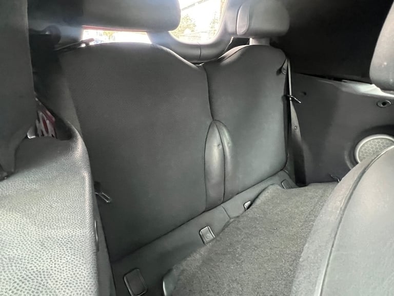 2004 MINI Convertible 1.6 Cooper 2dr CONVERTIBLE Petrol Manual - Image 9