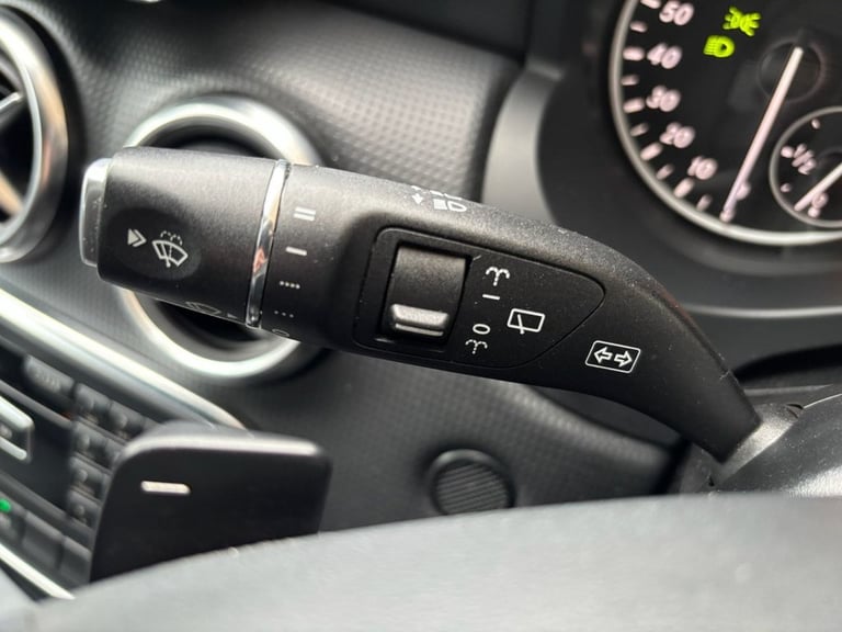 2013 63 MERCEDES-BENZ A-CLASS 1.8 A180 CDI SE HATCHBACK 5DR DIESEL 7G-DCT EURO 5