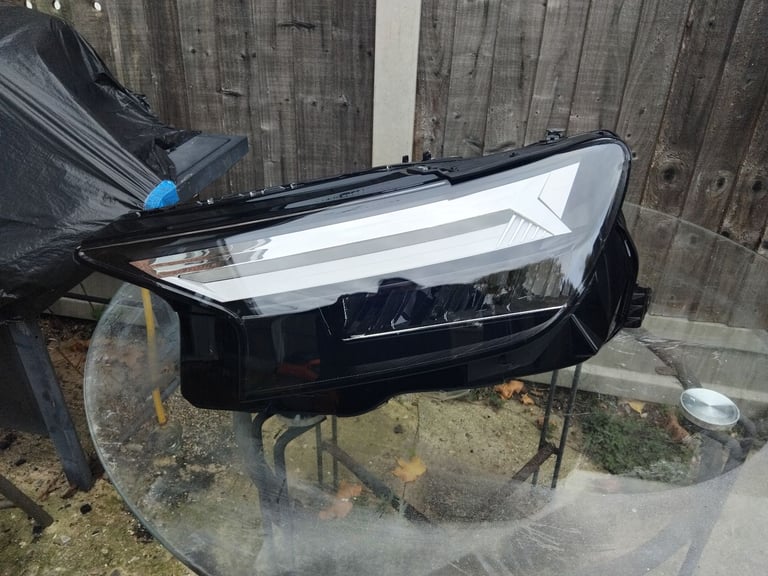 2024 Audi Q4 e Tron Led n/s headlight 