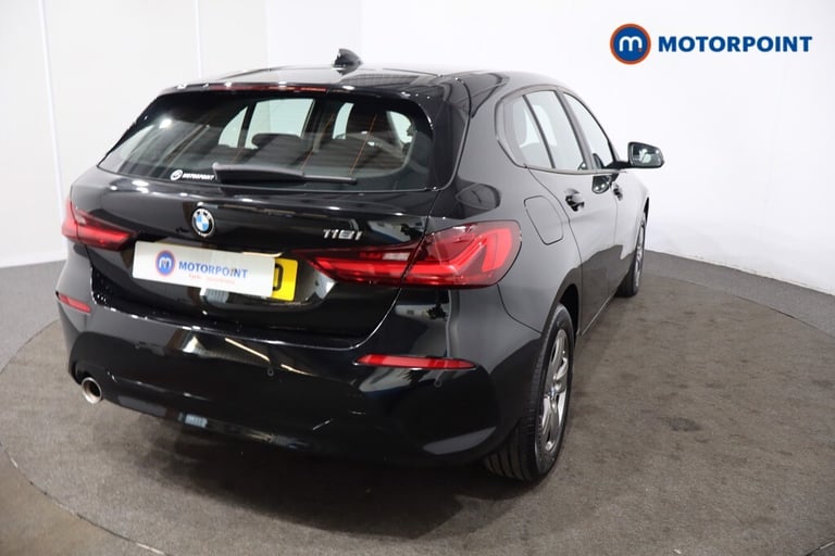 2024 BMW 1 Series 118i [136] SE 5dr Step Auto [Live Cockpit Pro] Hatchback Petrol Automatic