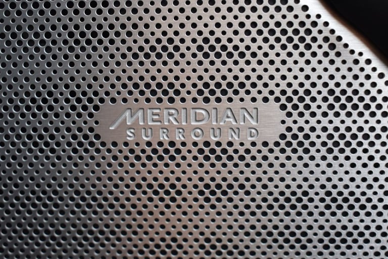 2017 Land Rover Range Rover Velar HSE+MEGA SPECIFICATION!!! Estate Diesel Automatic