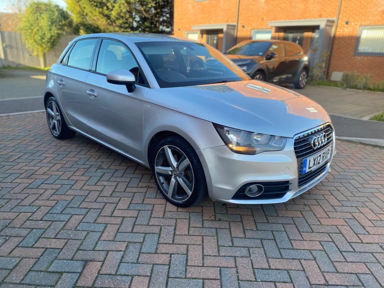Audi, A1, Hatchback, 2012, Semi-Auto, 1390 (cc), 5 doors