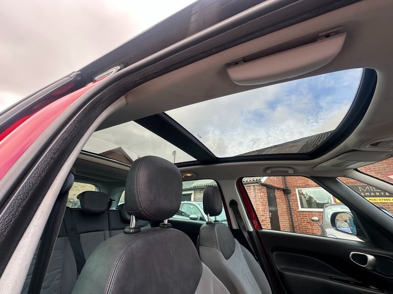 2014 Fiat 500L 0.9 TwinAir Lounge 5dr [7 Seat] MPV Petrol Manual