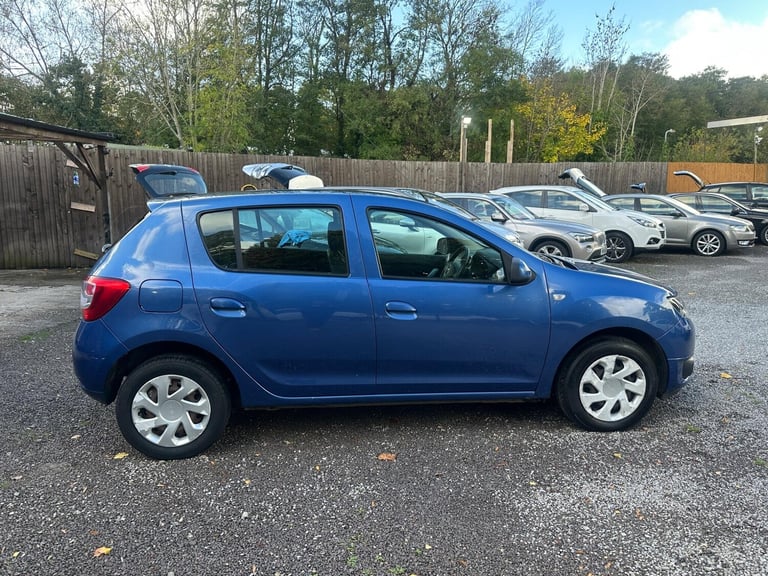 2013 Dacia Sandero 0.9 TCe Laureate Euro 5 5dr HATCHBACK Petrol Manual