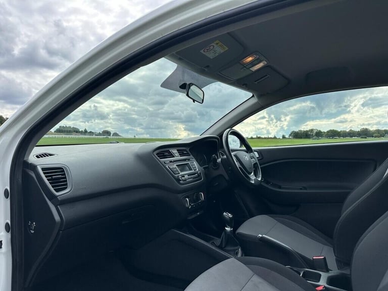 2015 Hyundai i20 1.2 SE 3dr COUPE Petrol Manual