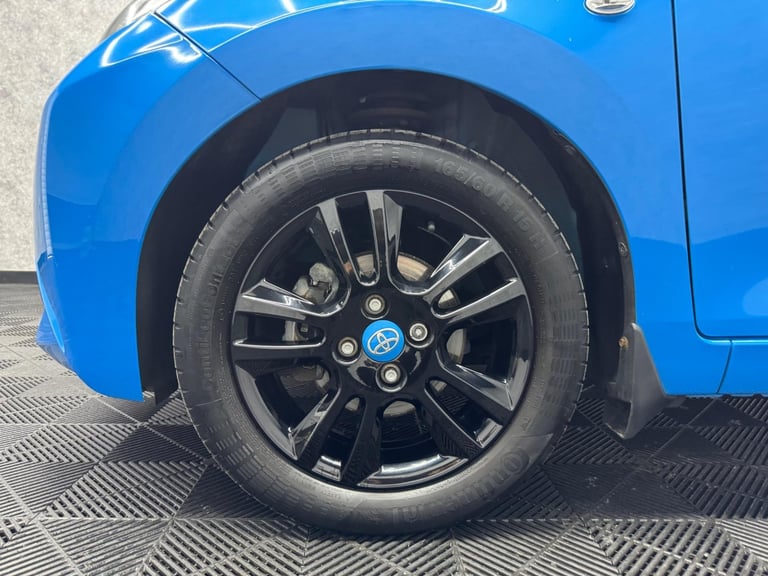 2016 Toyota AYGO 1.0 VVT-i x-cite x-shift Euro 6 5dr HATCHBACK Petrol Automatic