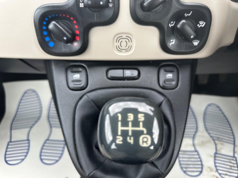 2015 Fiat Panda 1.2 Easy + Euro 6 5dr HATCHBACK Petrol Manual