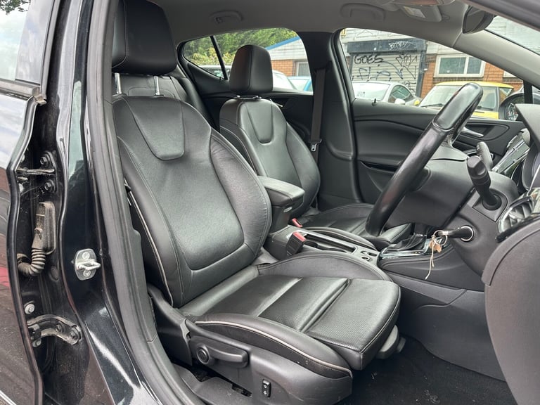 2016 VAUXHALL ASTRA 1.6 CDTI AUTO**NEEDS GEARBOX + BARGAIN NO OFFERS!** - Image 4