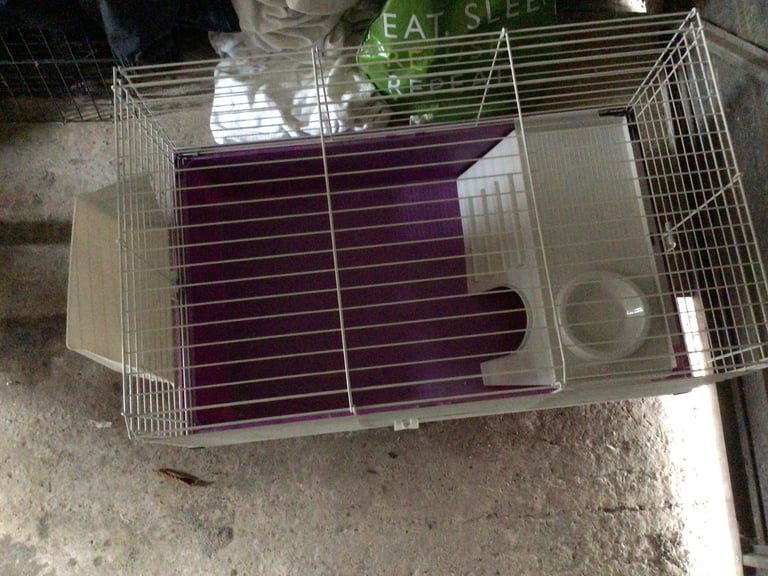 Rabbit / Guinea Pig cage 