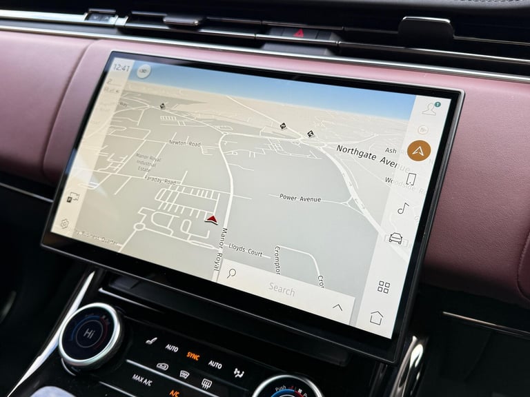 2023 Land Rover Range Rover Sport 3.0 D300 MHEV Dynamic SE SUV 5dr Diesel Auto 4WD Euro 6 (s/s) (...