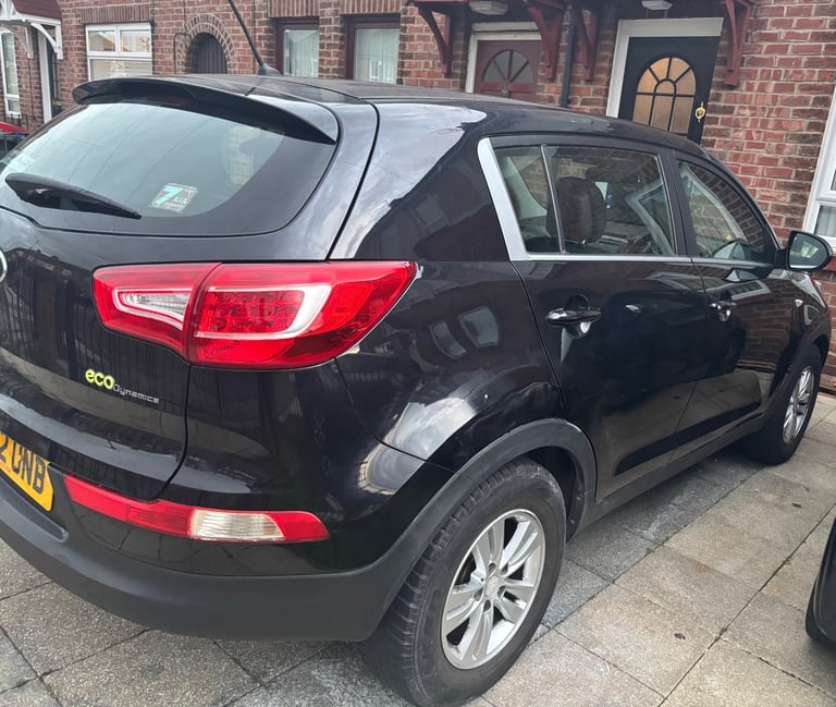 Kia, SPORTAGE, Estate, 2012, Manual, 1685 (cc), 5 doors