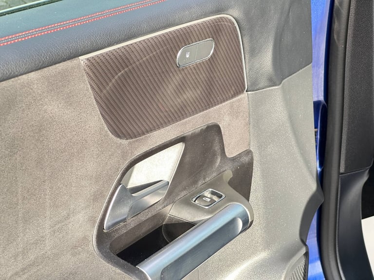 2023 Mercedes-Benz GLB GLB 220d 4Matic AMG Line Premium 5dr 8G-Tronic ESTATE Diesel Automatic