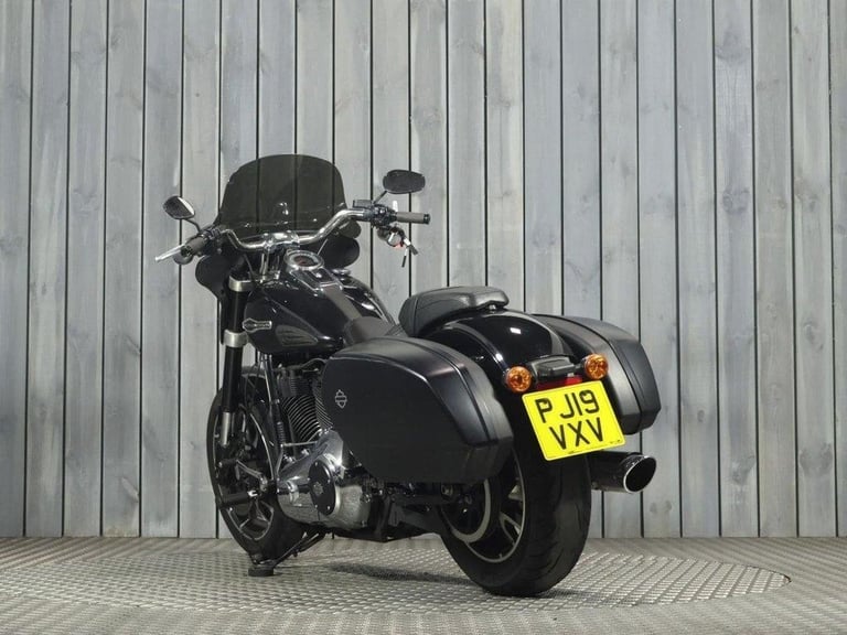 2019 19 HARLEY-DAVIDSON SOFTAIL FLSB SPORT GLIDE 1745