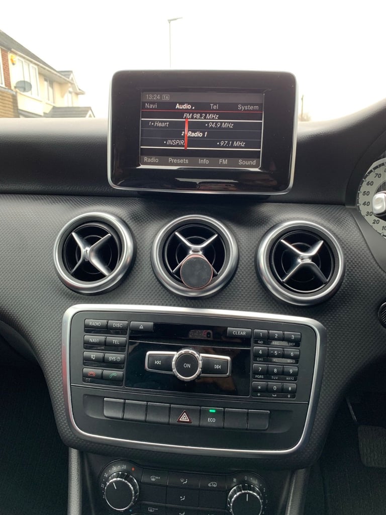 Mercedes-Benz, A CLASS, Hatchback, 2013, Manual, 1595 (cc), 5 doors