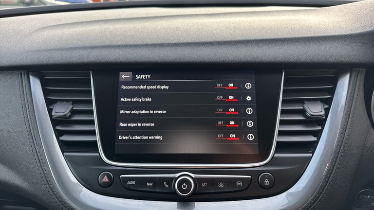 2018 Vauxhall Grandland X 1.2 Turbo Sport Nav 5dr Petrol Hatchback Hatchback Petrol Manual