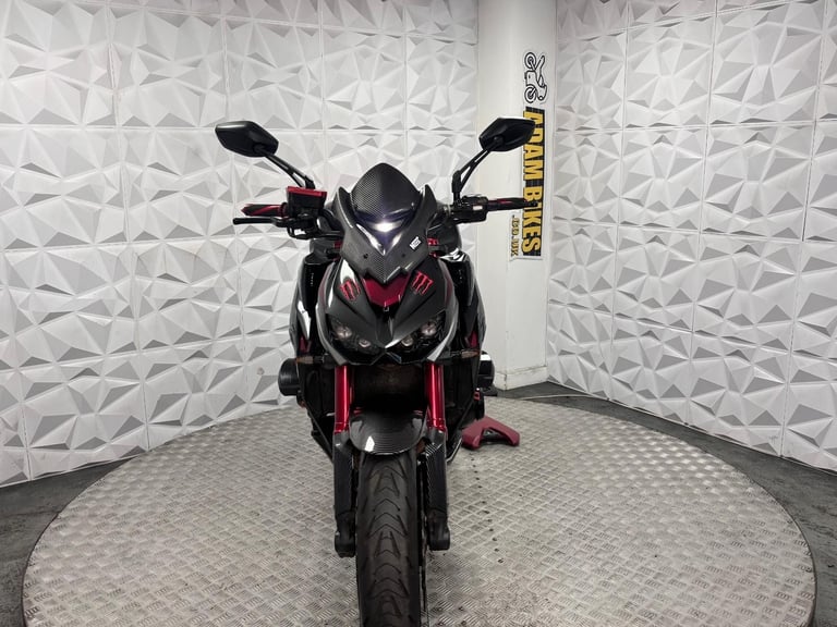 2016 Kawasaki ZR1000 | *WARRANTY PROVIDED*