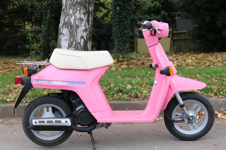 Honda NT50 H Vision Mini with just 201 genuine miles!!!!!! 