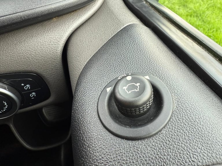 2021 Ford Transit Custom 2.0 340 EcoBlue MHEV Limited Panel Van 5dr Diesel Manual L2 H2 Euro 6 (s...