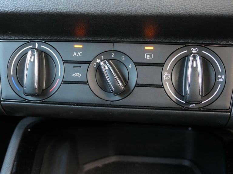 2022 Skoda Kamiq 1.0 TSI SE Euro 6 (s/s) 5dr HATCHBACK Petrol Manual