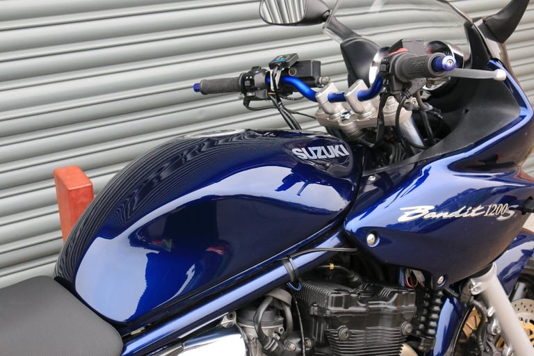 Suzuki GSF1200S K1 BANDIT 1200 2001