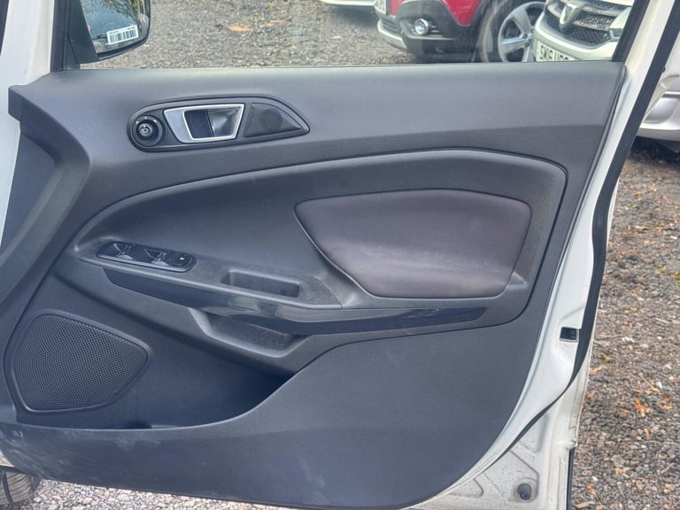 2015 Ford Ecosport 1.0T EcoBoost Zetec 2WD Euro 6 (s/s) 5dr HATCHBACK Petrol Manual