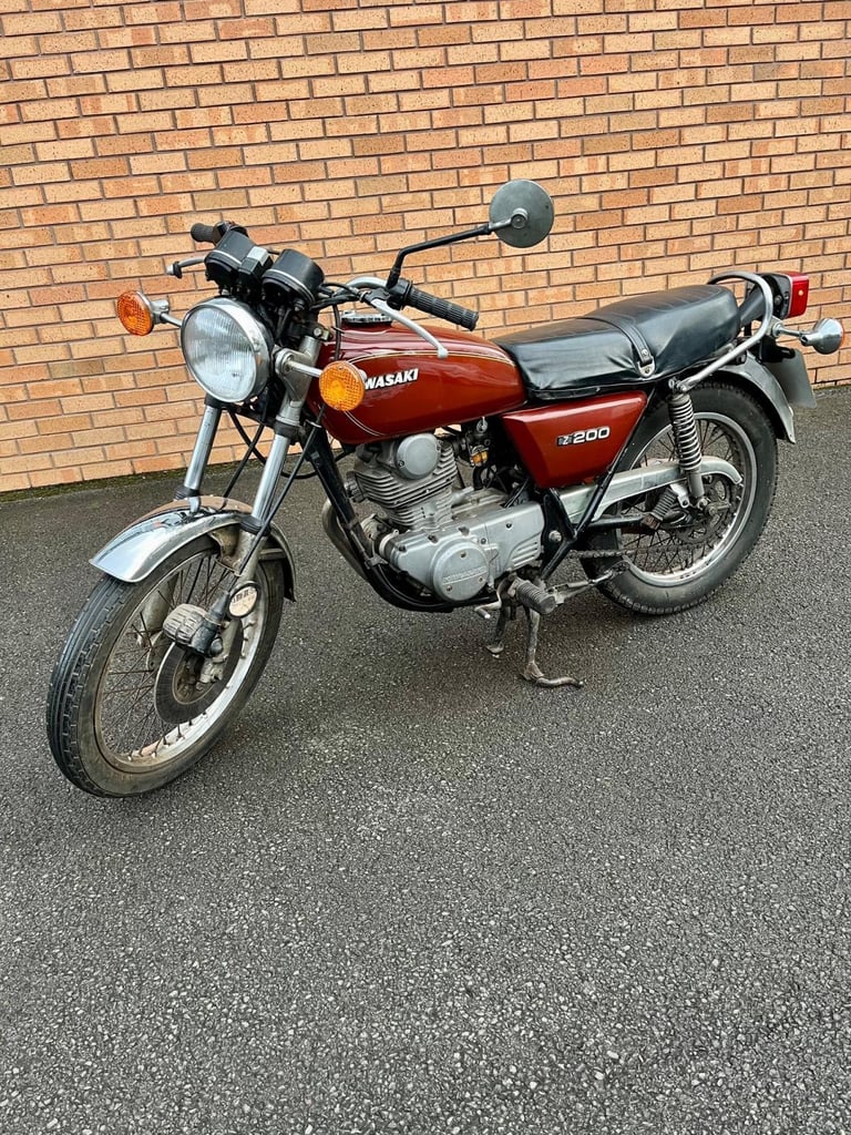 KAWASAKI Z200 1977 - BARN FIND - RUNS & RIDES VERY SWEET - 2250 ONO