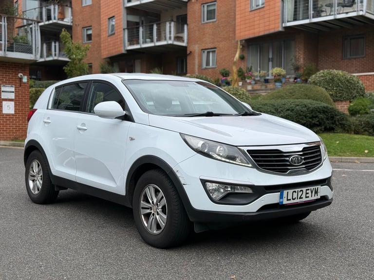 Kia, SPORTAGE, Estate, 2012, Manual, 1685 (cc), 5 doors