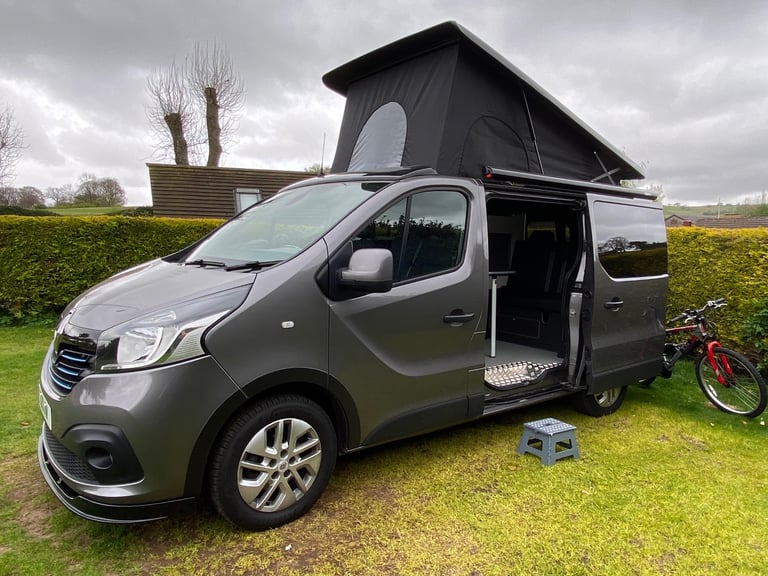 Renault, TRAFIC, Panel Van, 2018, Manual, 1598 (cc)