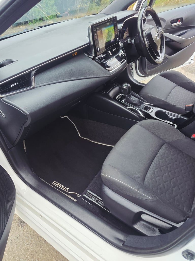 Toyota, COROLLA, Estate, 2021, Other, 1798 (cc), 5 doors