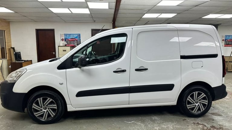 2016 Citroen Berlingo 1.6 HDi 625 Enterprise Panel Van 5dr Diesel Manual L1 (131 g/km, 75 bhp) PA...