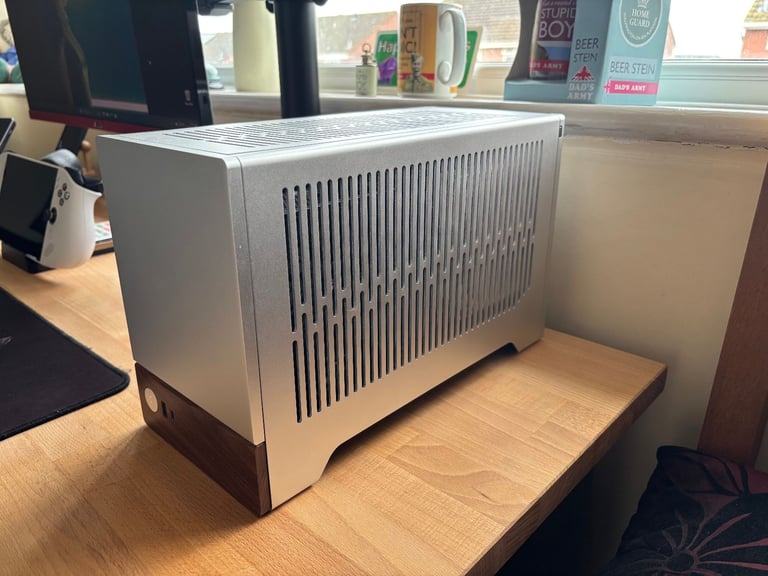 image for ITX Gaming PC - Ryzen 9 7945HX3D / RX 9060XT 16GB / 32GB DDR5