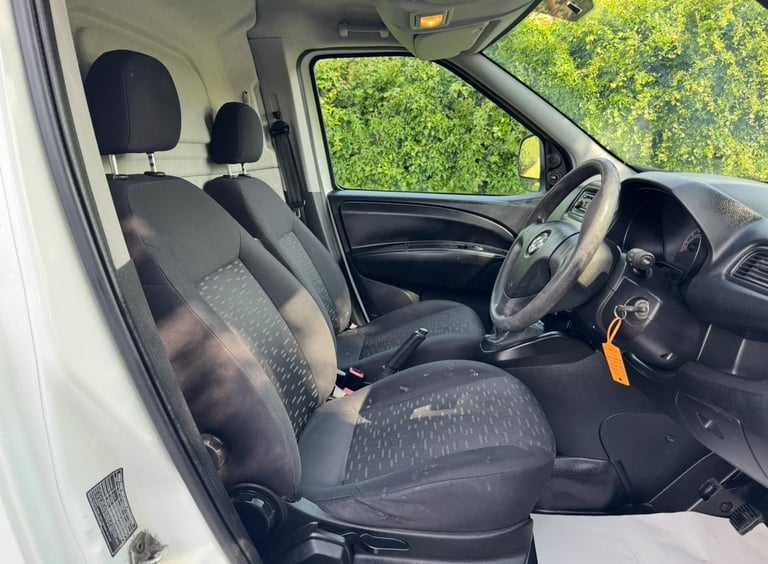 2015 (65) VAUXHALL COMBO 2000 1.3 CDTi SPORTIVE LONG MOT RUNS/DRIVES A1 BARGAIN!
