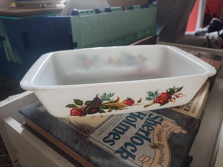 image for Vintage pyrex cookware