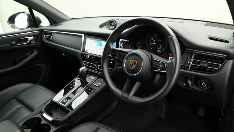 2023 Porsche Macan 2.0T PDK 4WD Euro 6 (s/s) 5dr SUV Petrol Automatic