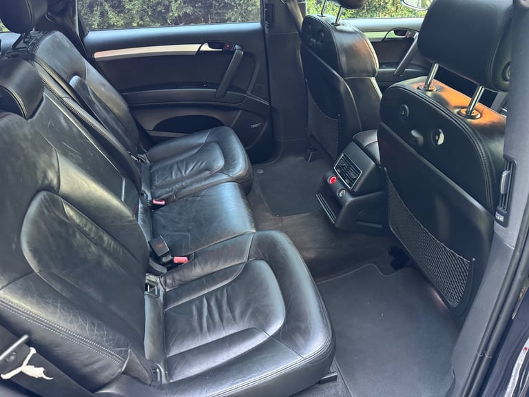 AUDI Q7 3.0 TDI QUATTRO S-LINE 7 SEATER~CHEAPER TAX BAND~BIG SPEC~