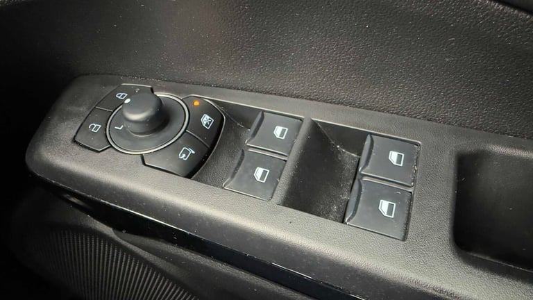  Ford Puma 1.0 EcoBoost Hybrid mHEV ST-Line 5dr Hatchback Petrol Manual