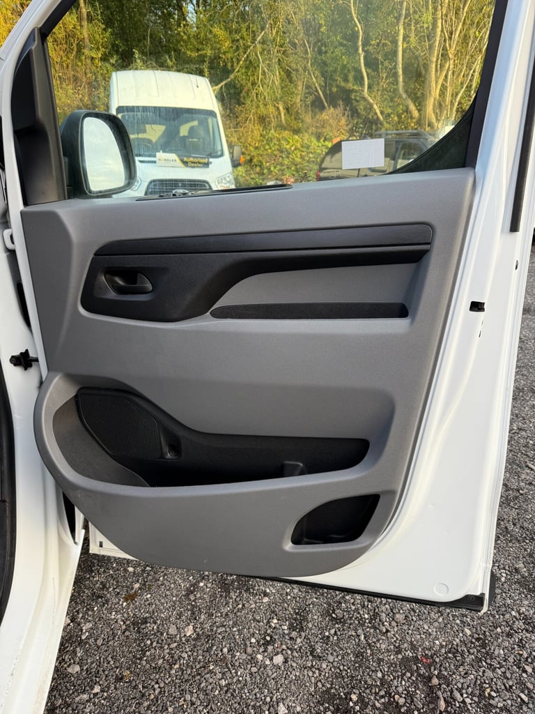 2022 Peugeot Expert 1000 1.5 BlueHDi 100 Professional Premium Van, Euro 6 , No VAT PANEL VAN Dies...