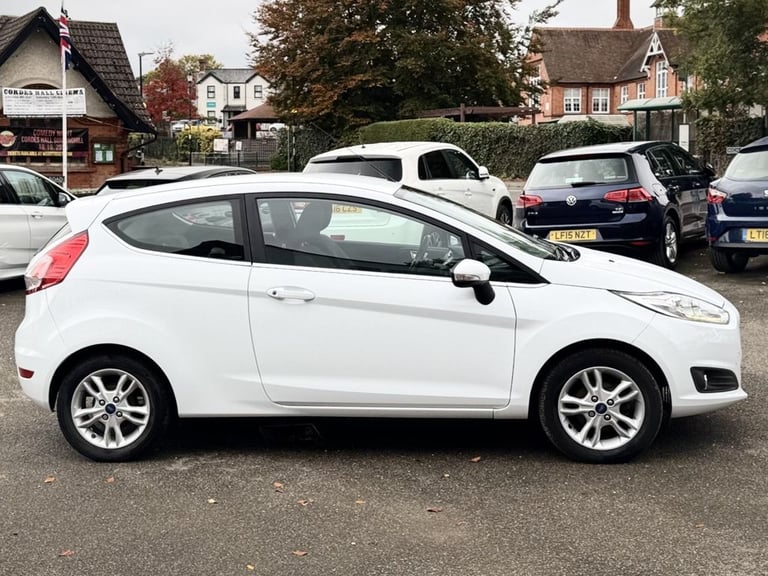 2017 Ford Fiesta 1.25 Zetec Hatchback 3dr Petrol Manual Euro 6 (82 ps) Hatchback Petrol Manual