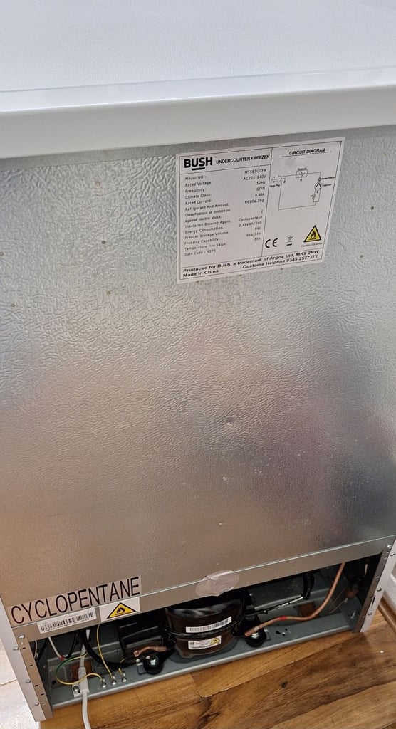 In very good condition Bush under counter freezer 