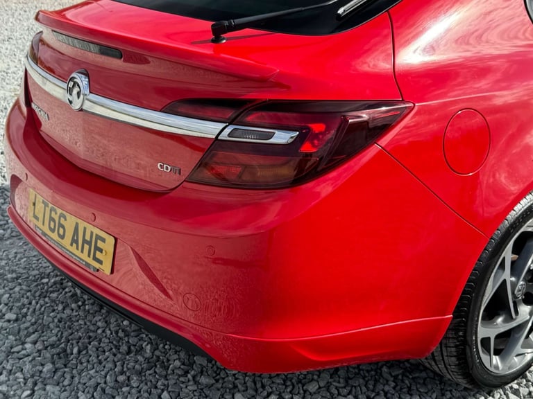 2016 Vauxhall Insignia 2.0 Insignia SRi Nav VX-Line CDTi ecoFLEX S/S 5dr Hatchback Diesel Manual