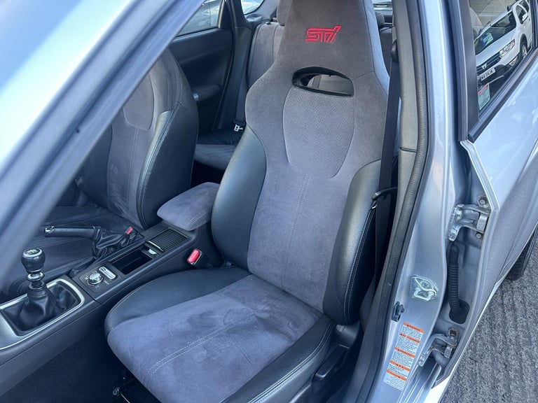 2009 Subaru Impreza 2.5T WRX STi Type UK 4WD Euro 4 5dr HATCHBACK Petrol Manual