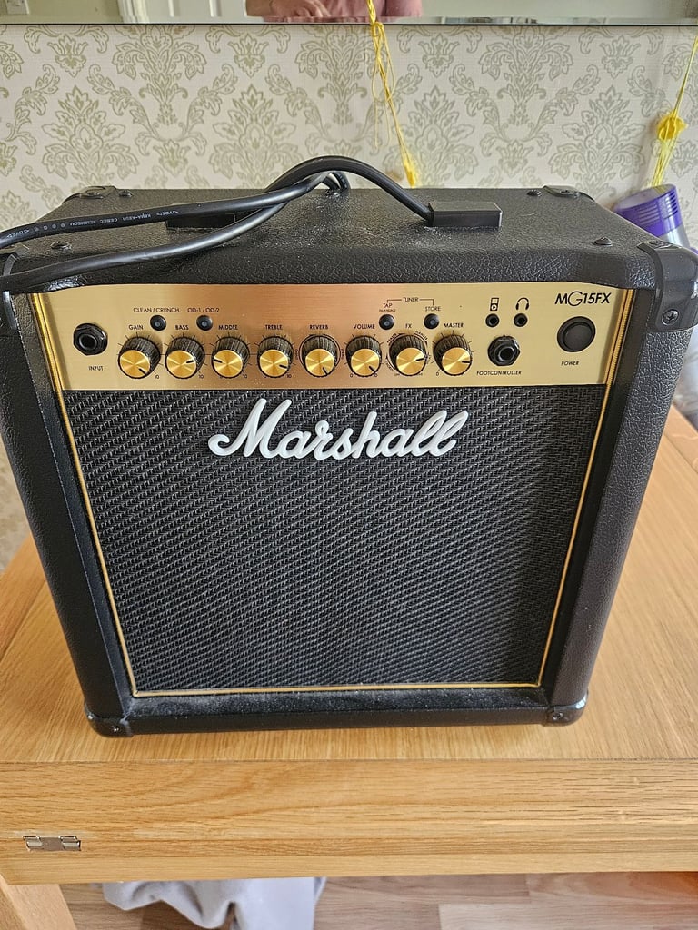 Marshall MG15FX