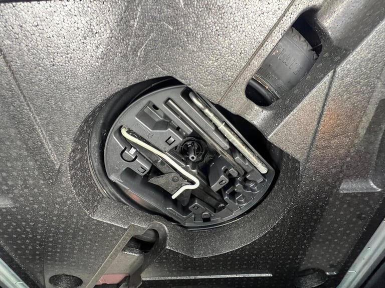 2017 Peugeot 308 SW 1.6 BlueHDi GT Line Estate 5dr Diesel Manual Euro 6 (s/s) (120 ps) ESTATE Die...