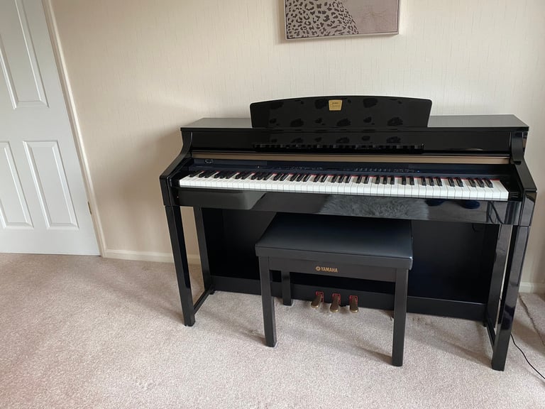 Yamaha Clavinova CLP-370 Digital Piano | in Rayleigh, Essex | Gumtree