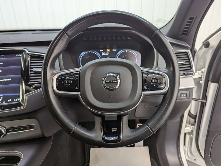 2022 Volvo XC90 2.0 XC90 R-Design B5 MHEV AWD Auto 4WD 5dr SUV Hybrid Automatic