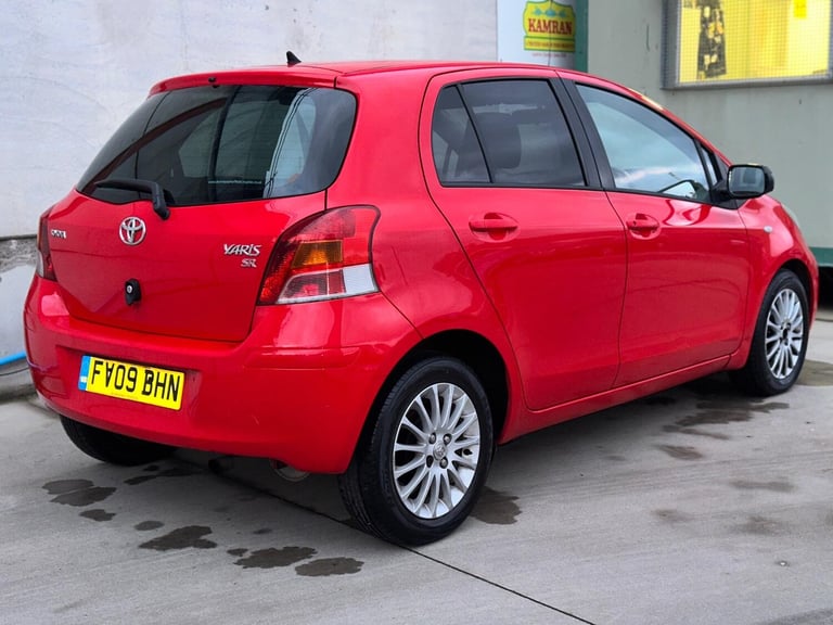 2009 Toyota Yaris 1.33 VVT-i SR 5dr [6] HATCHBACK PETROL Manual