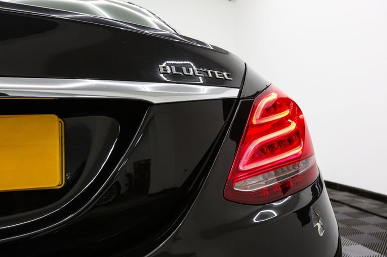 2015 Mercedes-Benz C Class 2.1 C220 BlueTEC AMG Line Saloon 4dr Diesel Manual Euro 6 (s/s) (170 p...