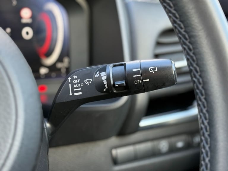 2021 Nissan Qashqai 1.3 DiG-T MH 158 N-Connecta 5dr 4WD Xtronic HATCHBACK PETROL Automatic